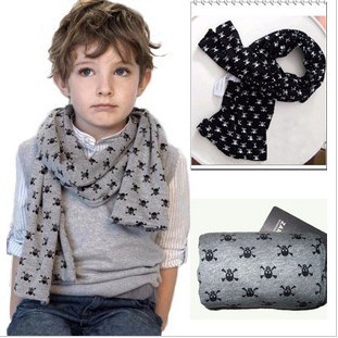 ผ้าพันคอเด็กชาย